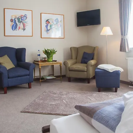 Готель Das Kleine Altstadthotel 3*