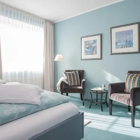 Готель Das Kleine Altstadthotel 3*