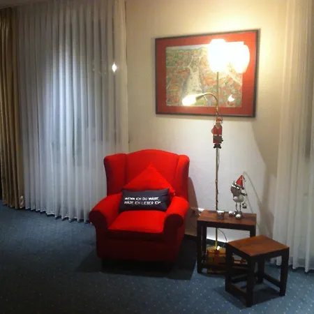 Готель Das Kleine Altstadthotel